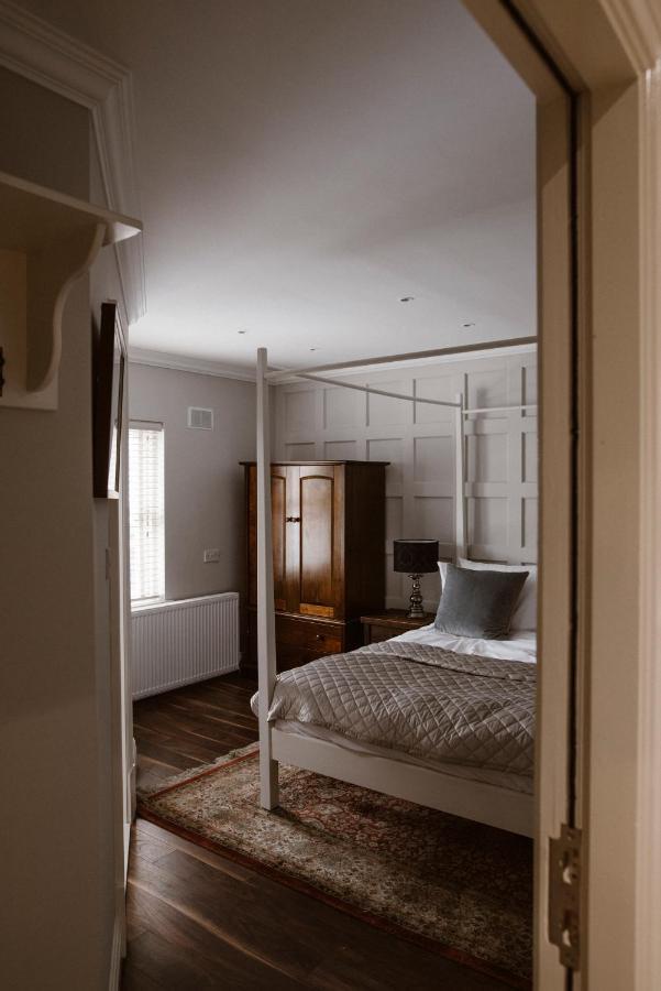 Kilmore Guesthouse คิลเคนนี ภายนอก รูปภาพ
